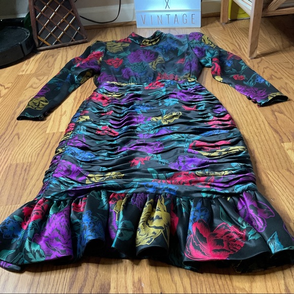 Vintage 80s Albert Nipon Silk Dress  Garfinckel’s - Picture 4 of 13